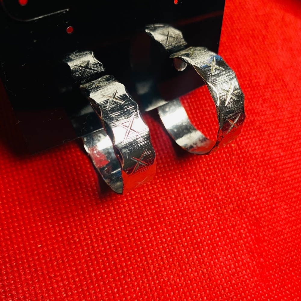 80s Vintage Engraved X Clip-on Earrings